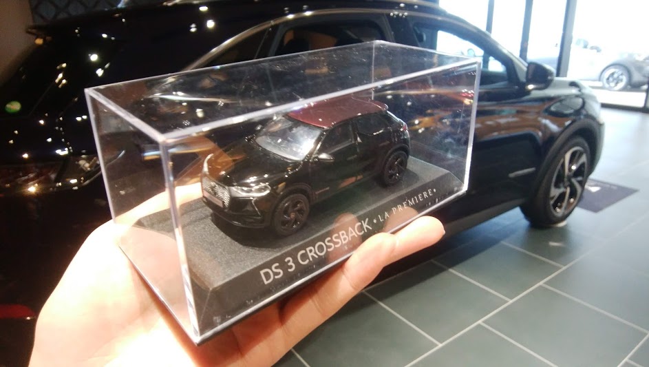 DSグッズ◆DS3 CROSSBACK ミニカー