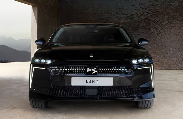 DS N°4 HYBRID