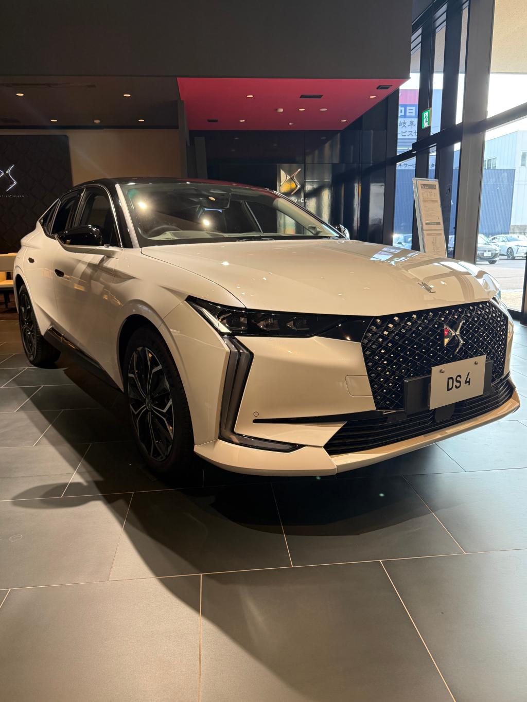展示車紹介　✨DS4✨
